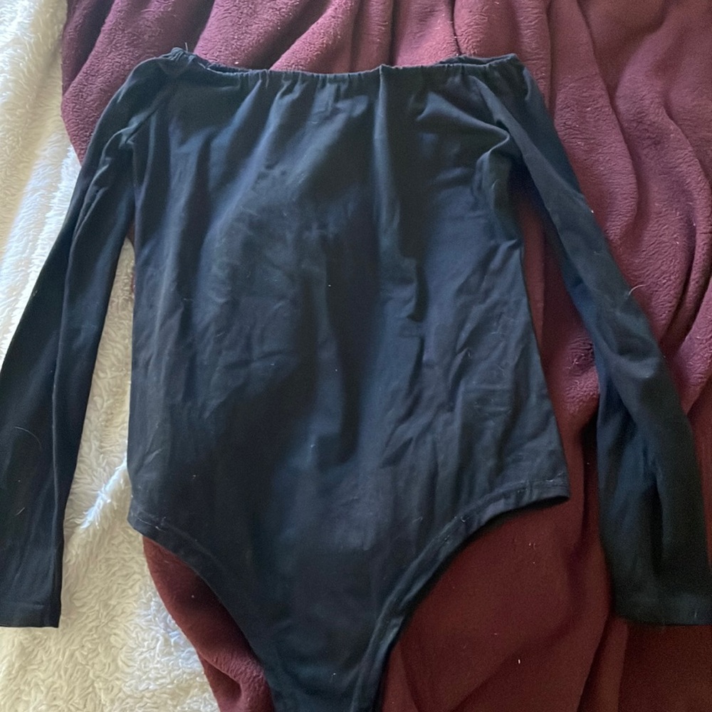 OFF THE SHOULDER BODY SUIT